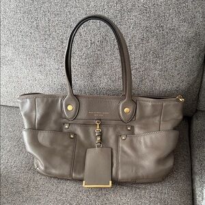 Marc by Marc Jacobs Taupe Leather Shoulder Bag
